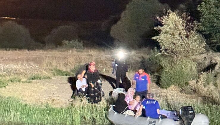 Dicle Nehri’nde mahsur kalan 9 kişilik aile kurtarıldı