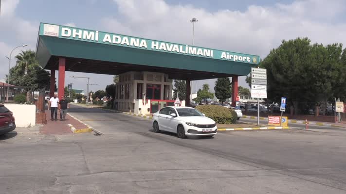 Adana Havalimanı’nın kapatılmaması için yürüdüler