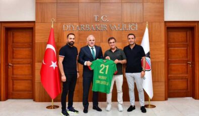 Amedspor Yönetiminden Diyarbakır Valisi Zorluoğlu’na ziyaret