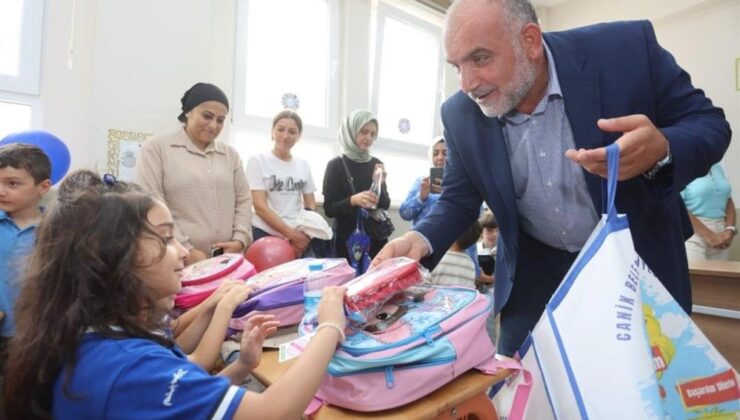 Canik’te birinci sınıflara çanta ve kırtasiye desteği