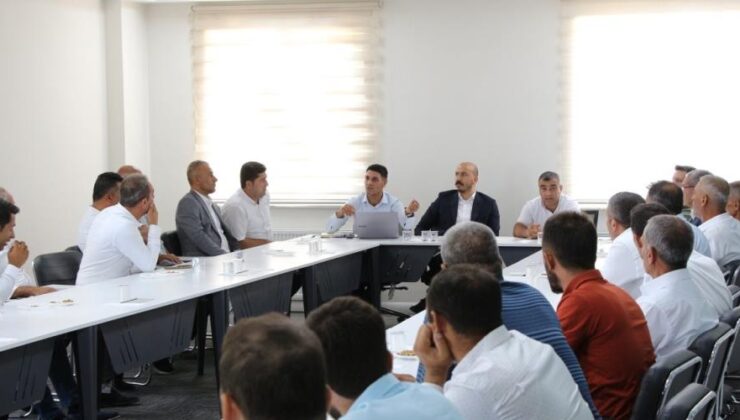 Dicle elektrik, muhtarlarla buluştu
