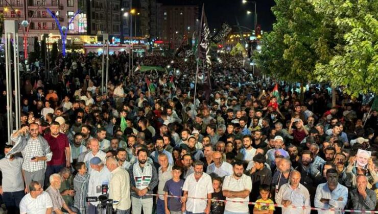Diyarbakır’da kahve zincirine taşlı saldırı