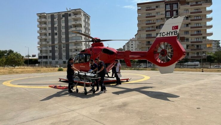 Diyarbakır’da yaralı kadın helikopterle taşındı
