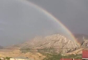 Elazığ’da yağmur sonrası gökkuşağı hayran bıraktı