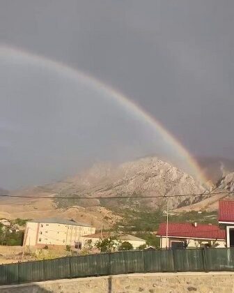 Elazığ’da yağmur sonrası gökkuşağı hayran bıraktı