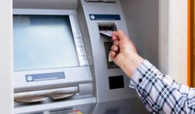 En düşük emekli maaşı farkları yatmaya başladı