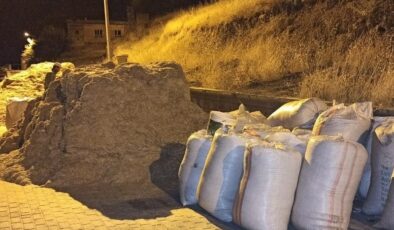 Erzincan’da kışlık saman hazırlığı