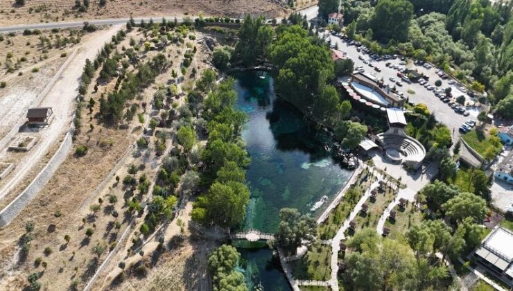 Gökpınar Gölü gurbetçilerin akınına uğruyor