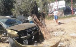 Kamyonet ile çarpışan otomobilde ölüm