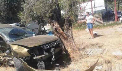 Kamyonet ile çarpışan otomobilde ölüm