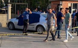 Karısını bıçaklayan cani, oğlunun gözü önünde vahşeti yaşattı