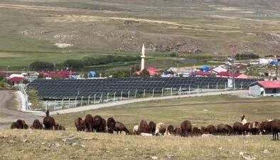 Köylerdeki sondajlı suyun maliyeti güneş enerjisiyle düştü