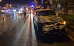 Otomobilin çarptığı iki kız kardeş öldü
