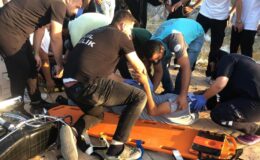 Parkta motosiklet kazası: 3 yaralı