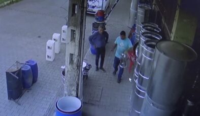Raftaki ürünü iade ederek para alan dolandırıcı şaşırttı