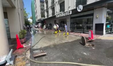 İstanbul’da sağanak yağış su baskınlarına yol açtı