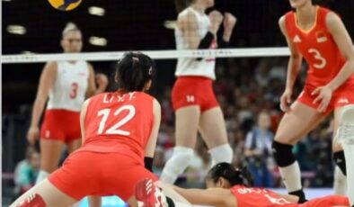 Milli kadın voleybol takımı yarı finale yükseldi