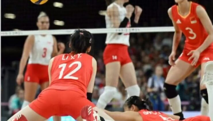 Milli kadın voleybol takımı yarı finale yükseldi