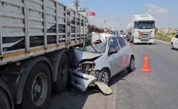 Tıra çarpan otomobilde 1 kişi hayatını kaybetti