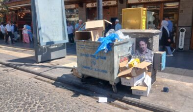 Sur’da taşan çöp konteynırları kötü görüntü oluşturuyor