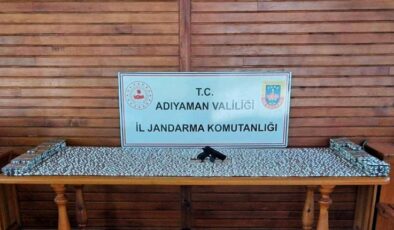 Jandarma ekipleri uyuşturucuya geçit vermiyor