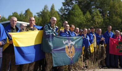 Kursk’ta esir düşen 115 Rus askeri ile 115 Ukrayna askeri takas edildi