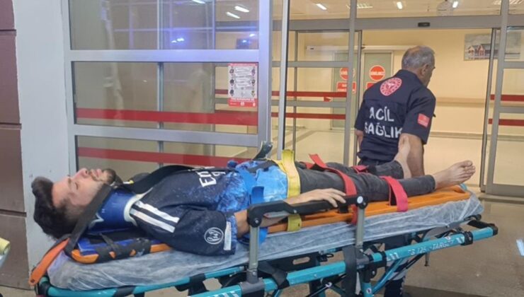 İki motosiklet kafa kafaya çarpıştı