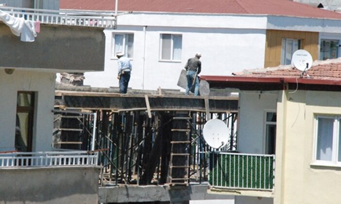 Kızgın güneşin altında ekmek mücadelesi!