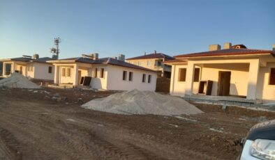 Deprem konutları  iki ay içinde teslim edilecek