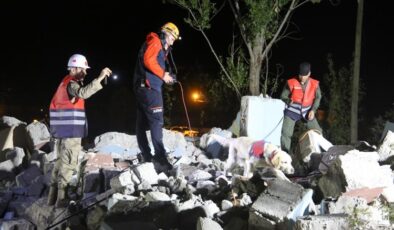 Muş’ta gerçeği aratmayan deprem tatbikatı