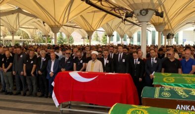 Yüksekova’da otelde ölü bulunan TPAO yetkilisi son yolculuğuna uğurlandı