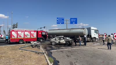 Diyarbakır’da tanker otomobile çarptı: 2’si ağır 4 yaralı