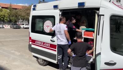 8 öğrenci zehirlenme şüphesiyle hastaneye kaldırıldı