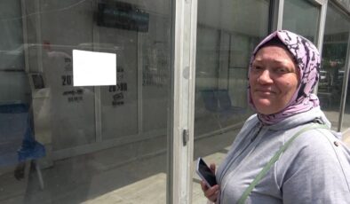 Otobüs durağına ilan asarak evlenecek kadın aradı
