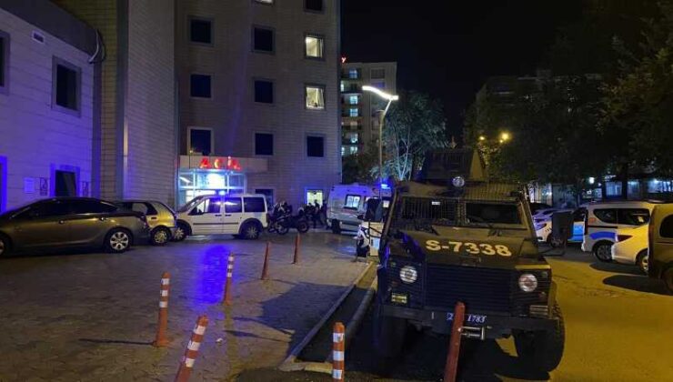Diyarbakır’da silahlı ve sopalı kavga: 2 yaralı