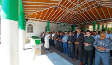 Amasya’da otomobilin çarptığı çocuk Gaziantep’te defnedildi