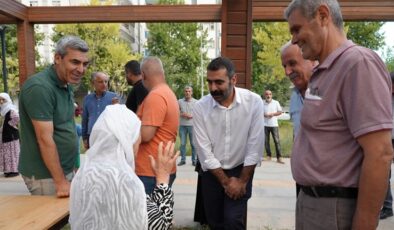 ”Bizi mahallenizde bekleyin, size geleceğiz”