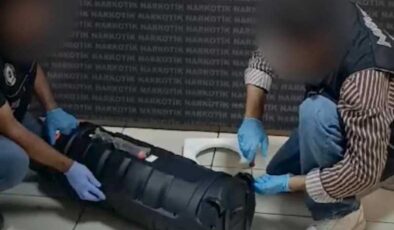 Batman’da hoparlöre gizlenmiş 2,7 kilo uyuşturucu ele geçirildi
