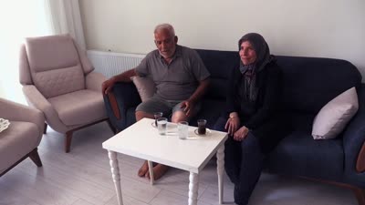 TOKİ, depremzedelere yeni konutlarının anahtarını teslim etti