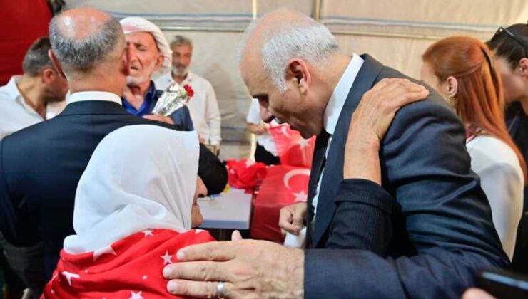 Diyarbakır Anneleri 6. yılda da evlat nöbetinde