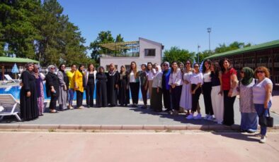 Diyarbakır’da 126 kadın yüzme öğrenme fırsatı buldu