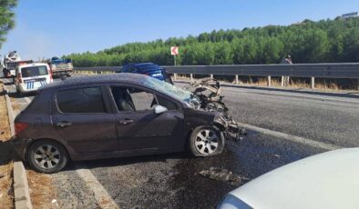 Diyarbakır’da trafik kazası: Anne ve 2 çocuğu yaralandı