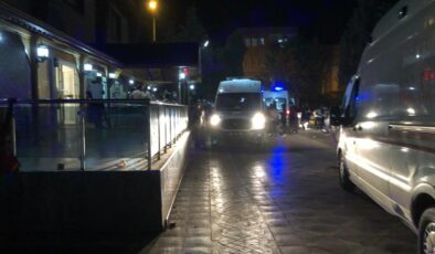 Düğün töreninde çıkan kavgada 1 kişi yaralandı