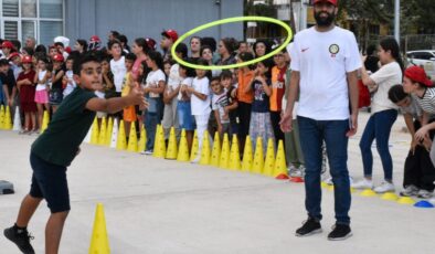 Rezan Gençlik Merkezi renkli etkinliklerle açılış yaptı
