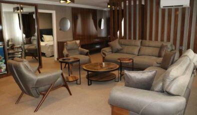 İskele Öğretmenevi 5 yıldızlı otel konforuyla dikkat çekiyor