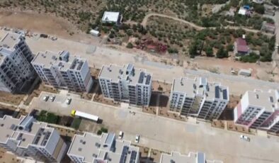 İskenderun’da 374 konutun anahtarı depremzedelere teslim edildi
