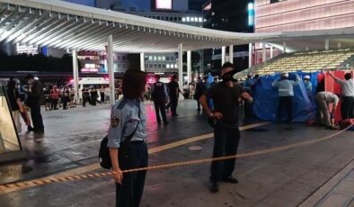 Japonya’da intihar eden lise öğrencisi yayanın üzerine düştü