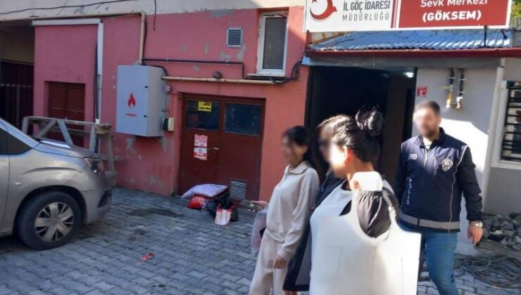 Kars’ta 8 düzensiz göçmen yakalanarak sınır dışı edildi