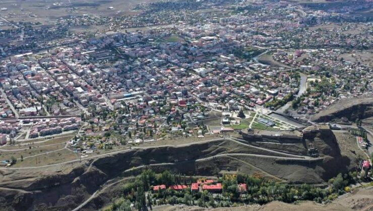 Kars’ta kira fiyatları uçtu: Taşınmanın maliyeti 50 bin lirayı buldu