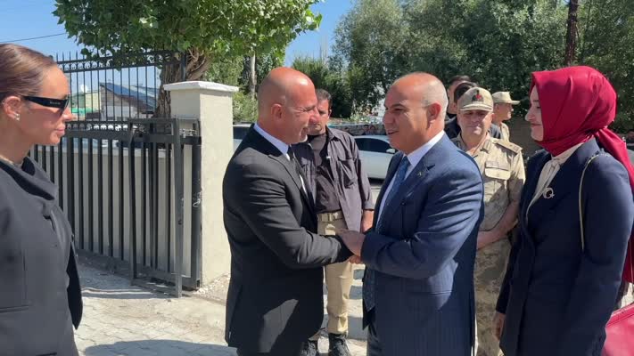 Ağrı’da evin bahçesine yapılan okul, eğitim için umut oldu